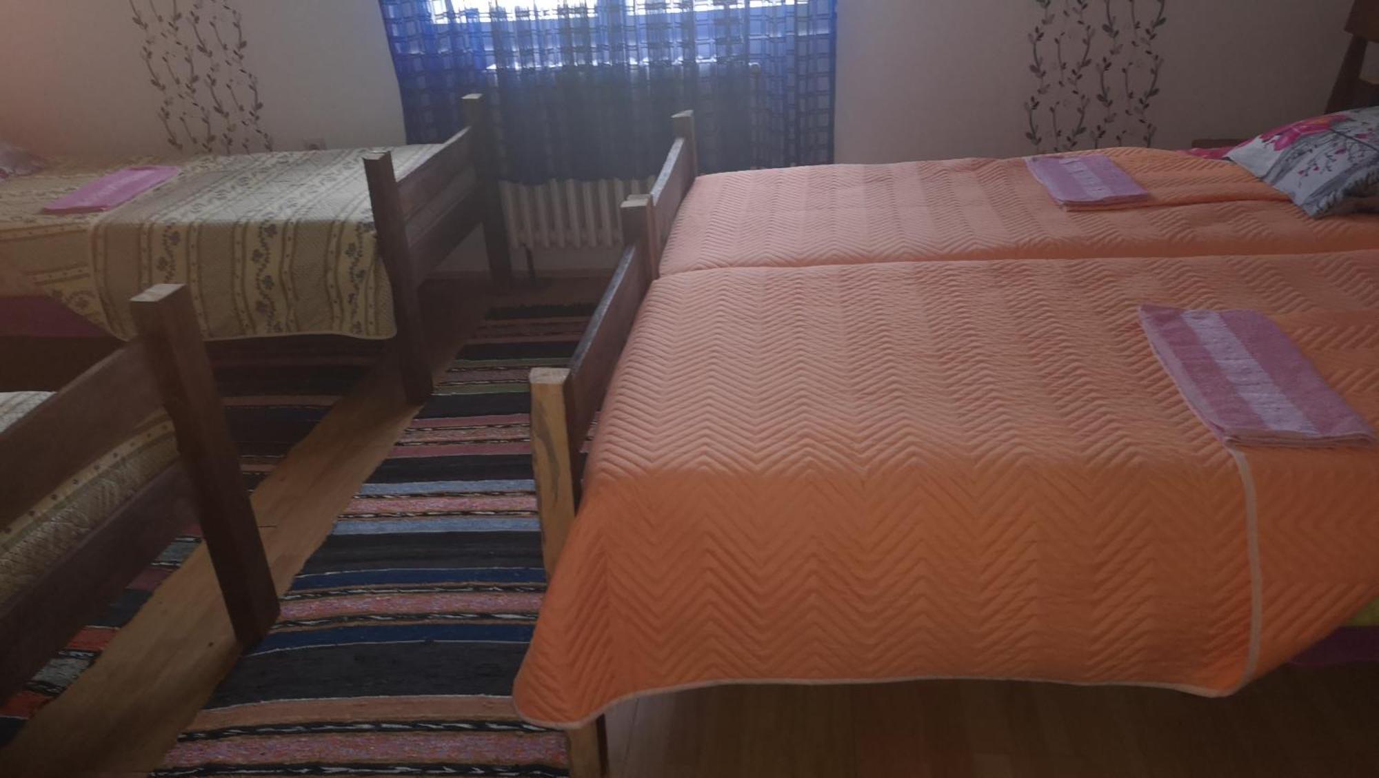Hotel Etno Konak Angela Kalna Camera foto