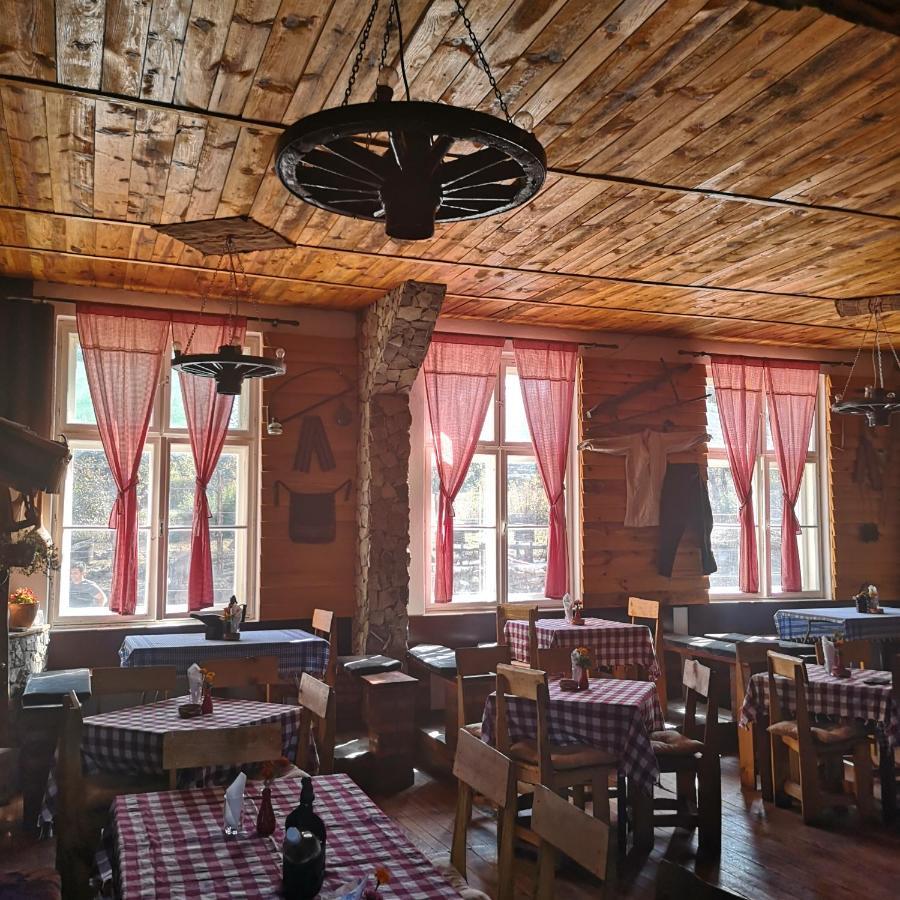 Hotel Etno Konak Angela Kalna Esterno foto
