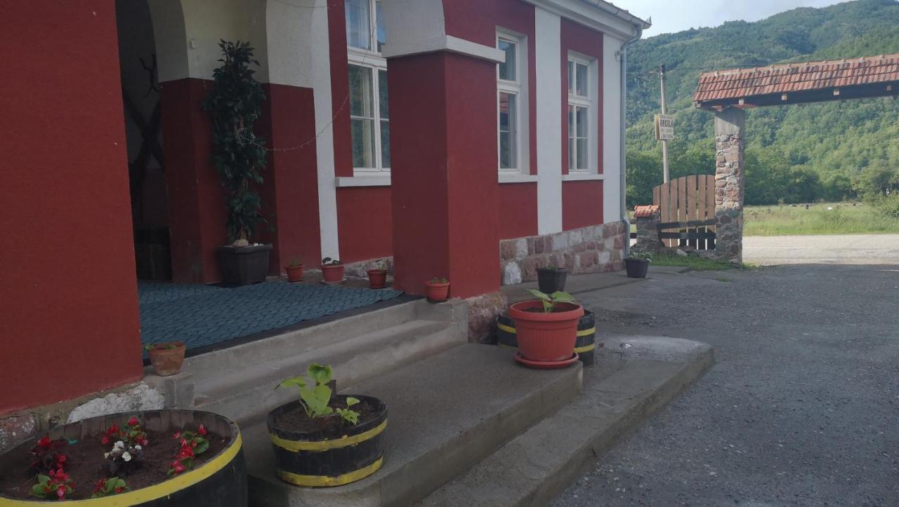 Hotel Etno Konak Angela Kalna Esterno foto